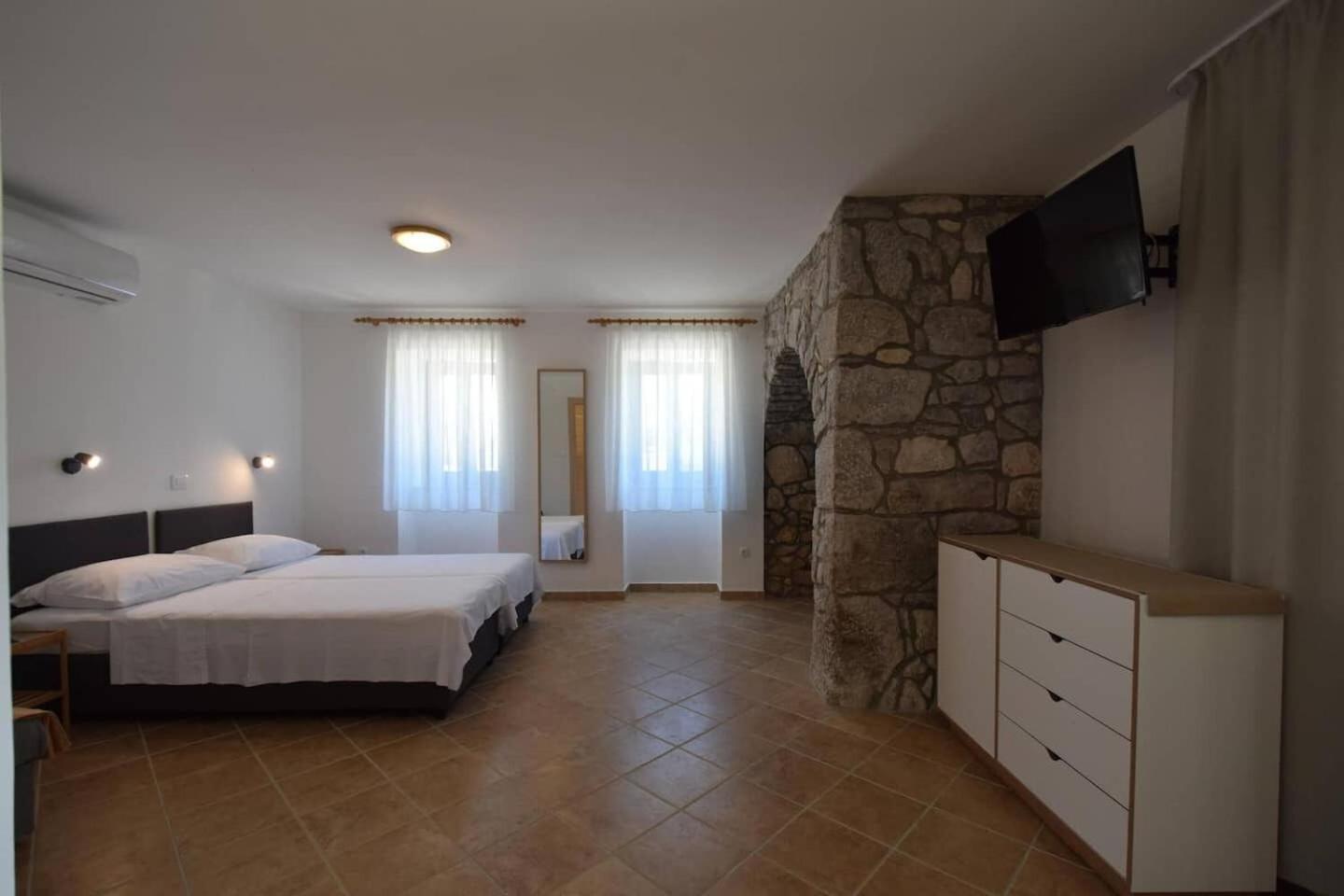 Skrbčići Apartments Insula Insule - Rustic & Peaceful מראה חיצוני תמונה