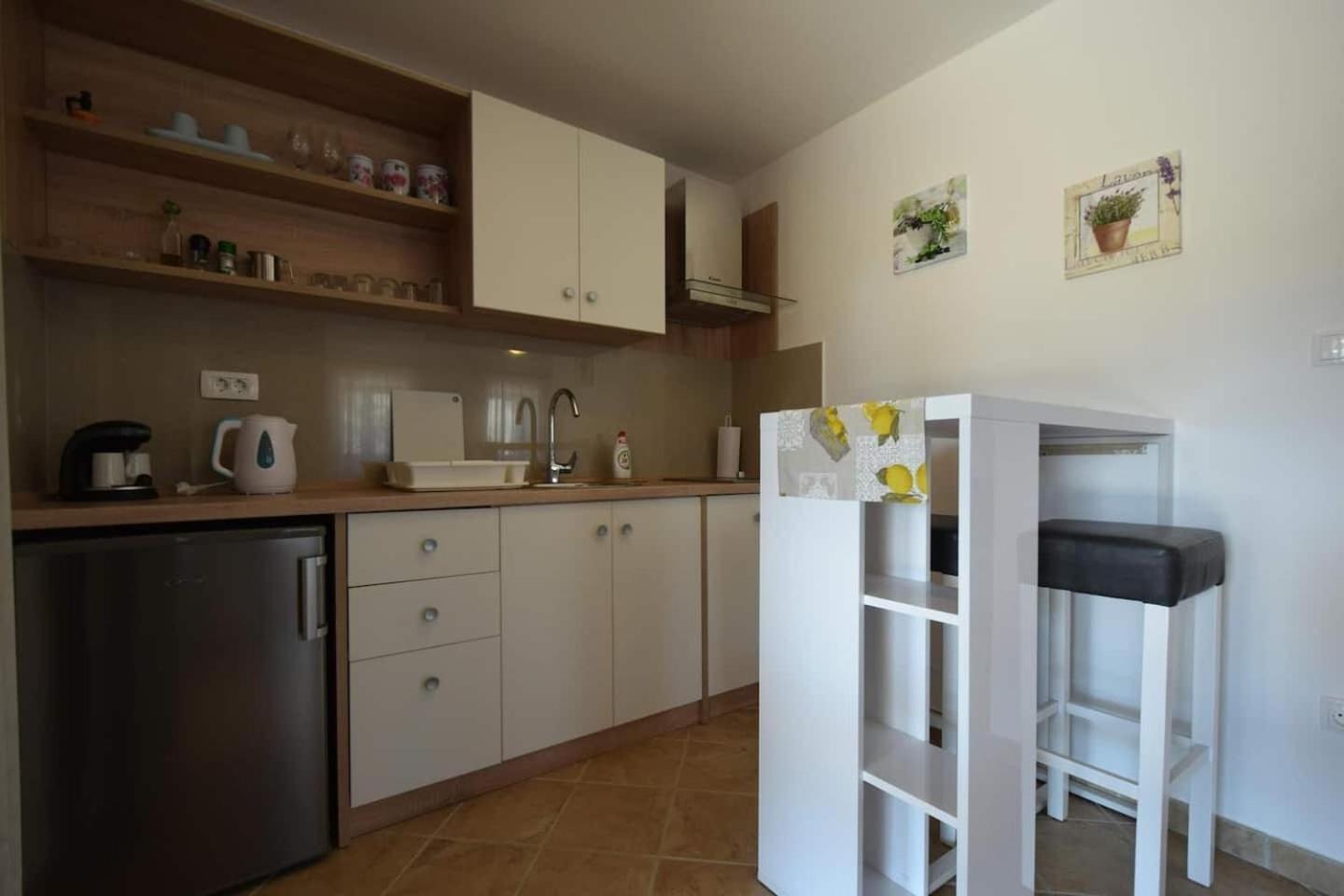 Skrbčići Apartments Insula Insule - Rustic & Peaceful מראה חיצוני תמונה
